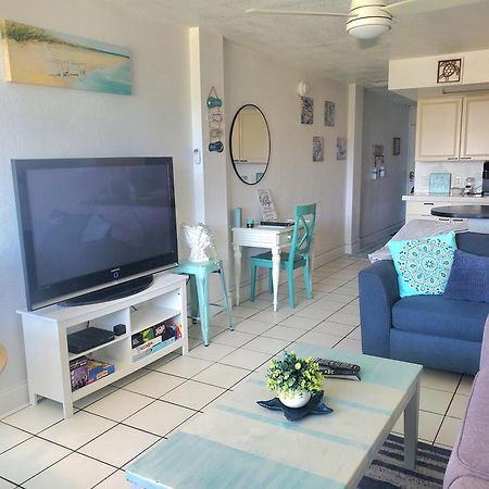 Beachside Bliss Ocean Views & Endless Fun Daytona Beach! エクステリア 写真