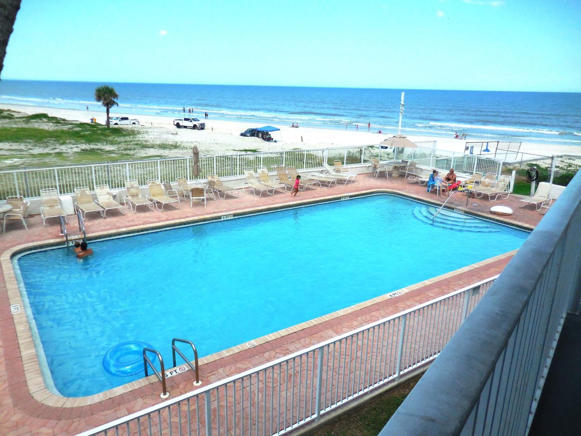 Beachside Bliss Ocean Views & Endless Fun Daytona Beach! エクステリア 写真