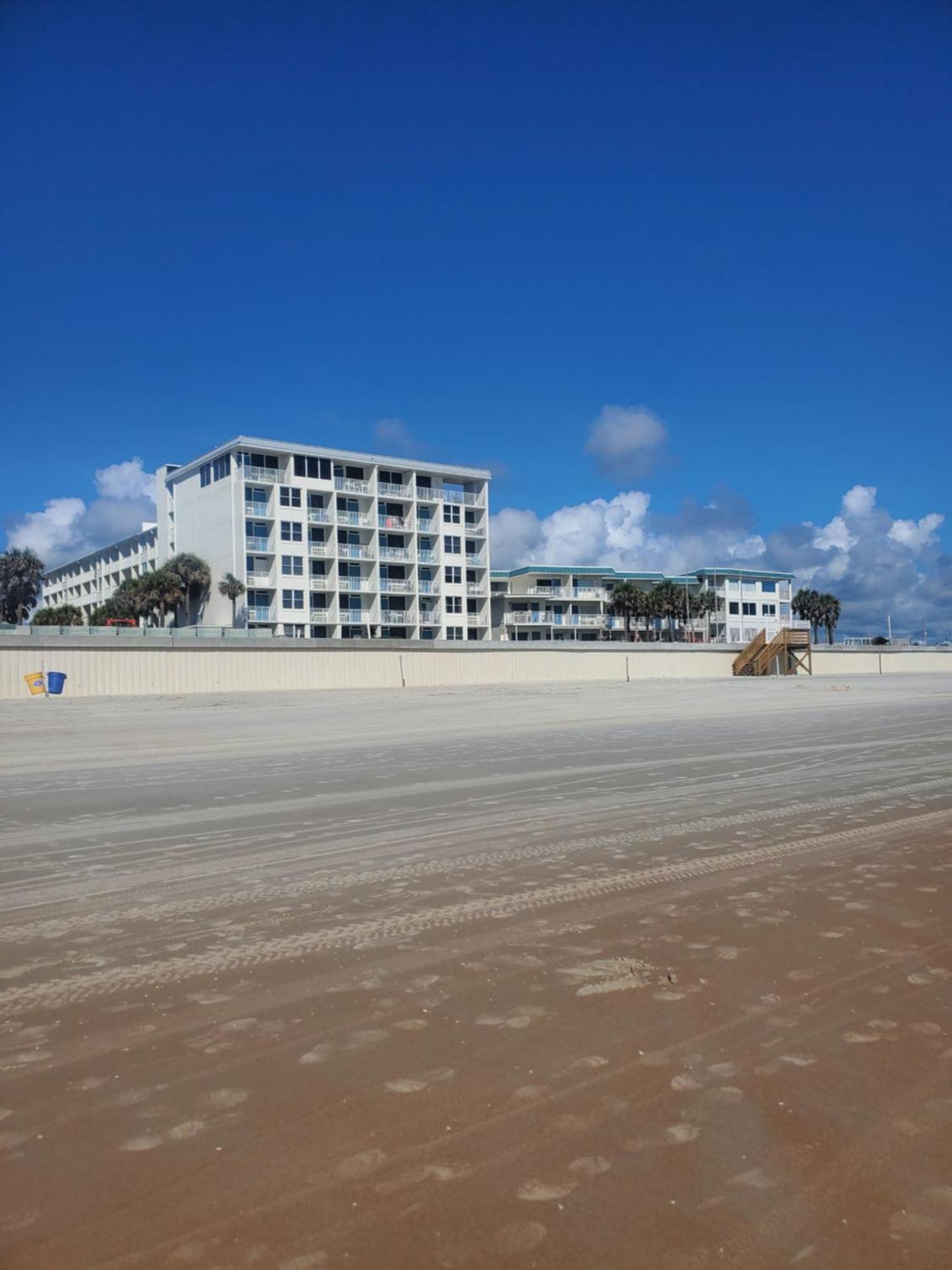 Beachside Bliss Ocean Views & Endless Fun Daytona Beach! エクステリア 写真