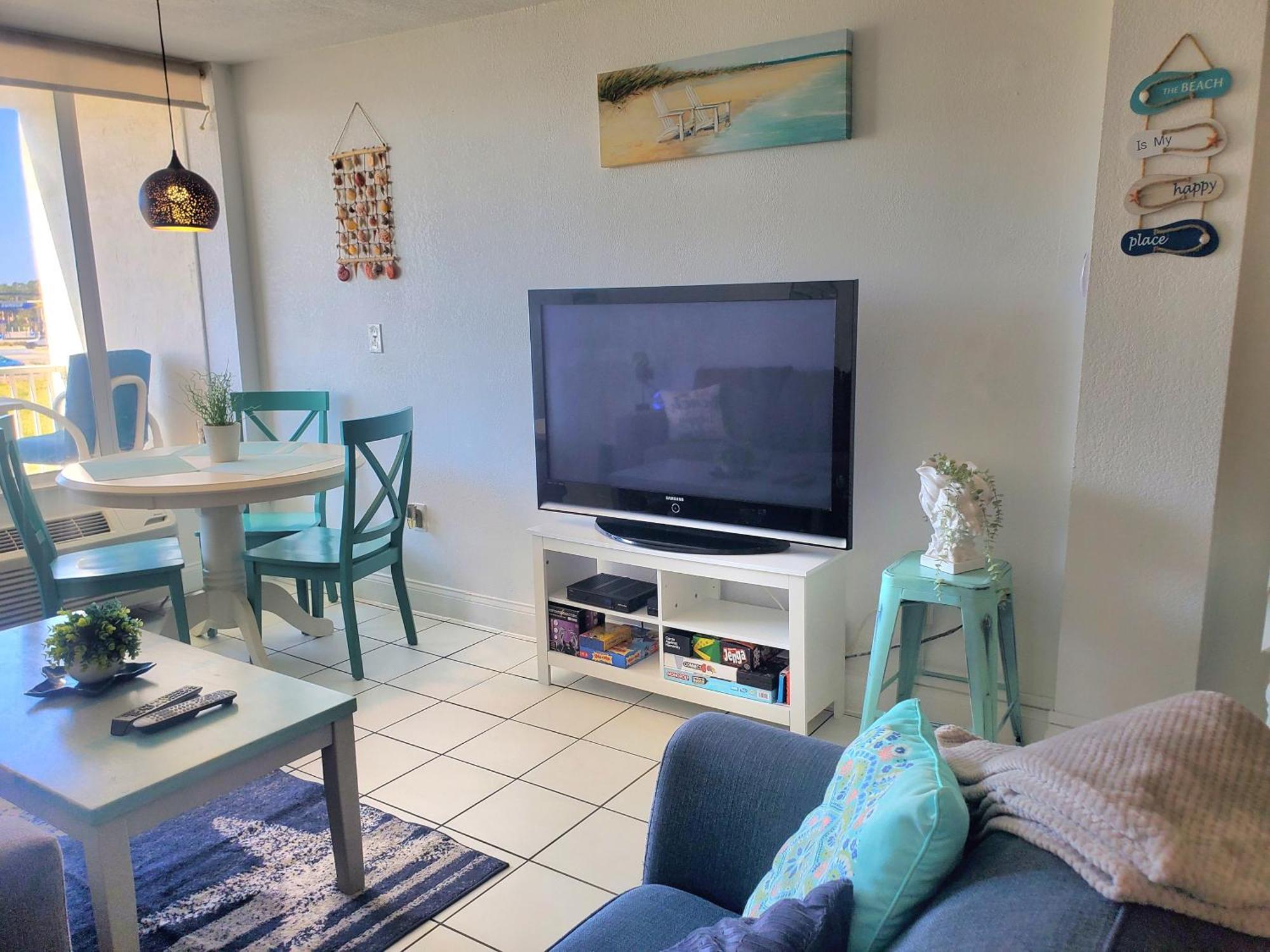 Beachside Bliss Ocean Views & Endless Fun Daytona Beach! エクステリア 写真